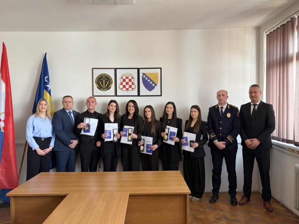 svečana_prisega - Copy 1.jpg